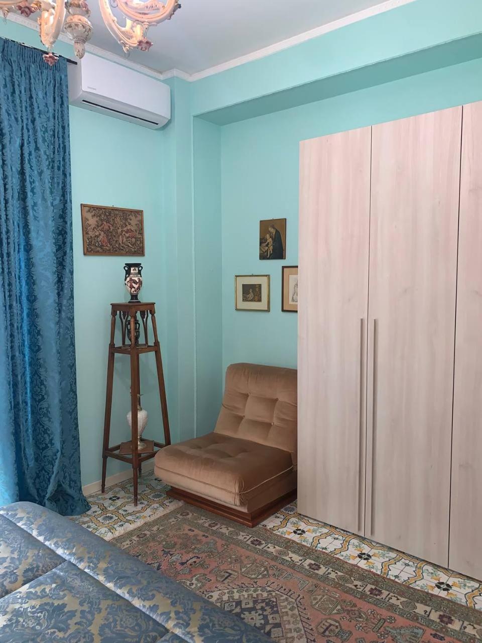 Bed and Breakfast Blue Sea à Roccella Ionica Extérieur photo